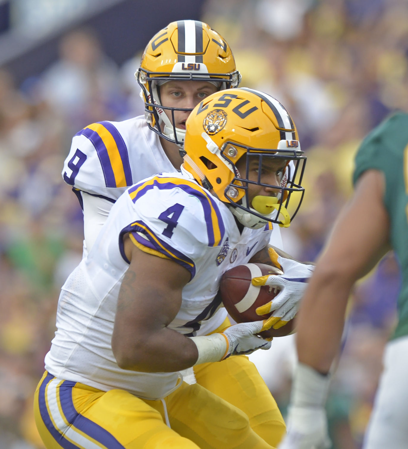lsuslufootball.090918_HS_1908